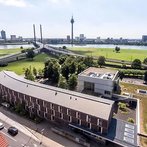  Hostel Jugendherberge Düsseldorf
