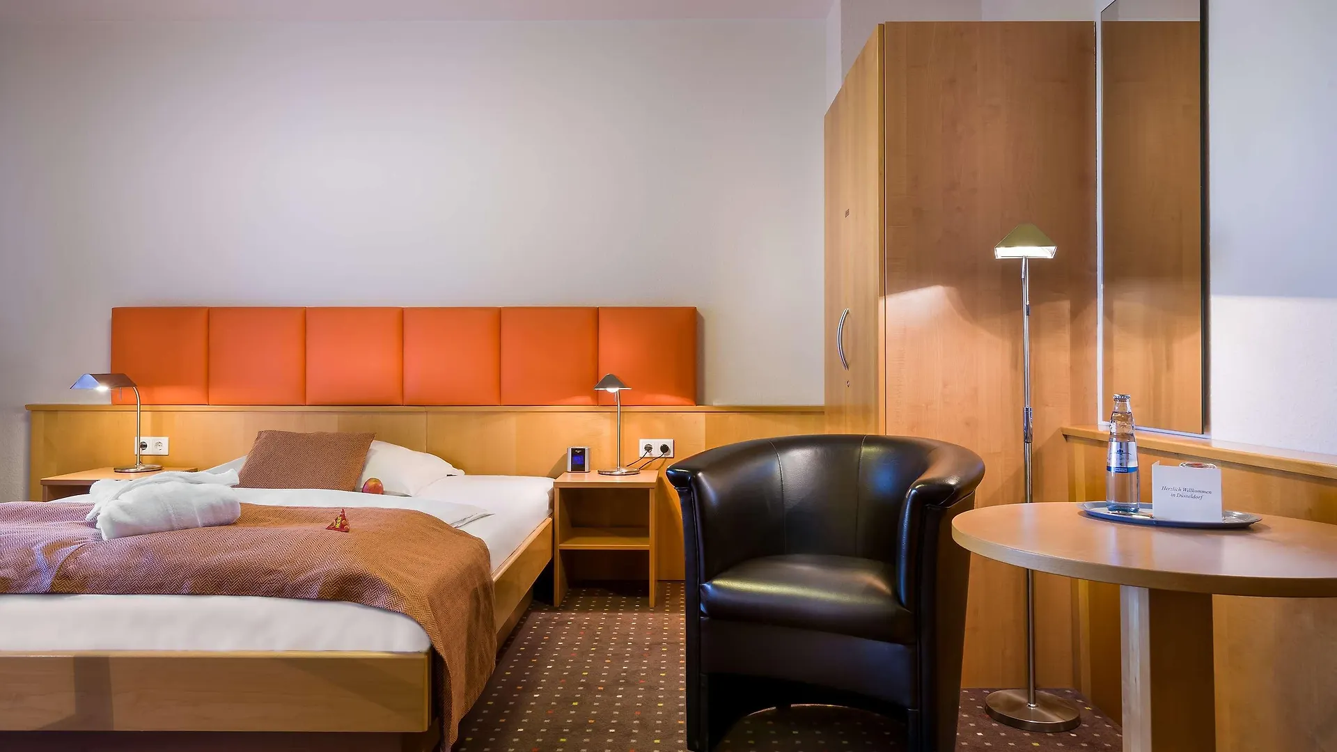 Hotel Acora Duesseldorf Living The City