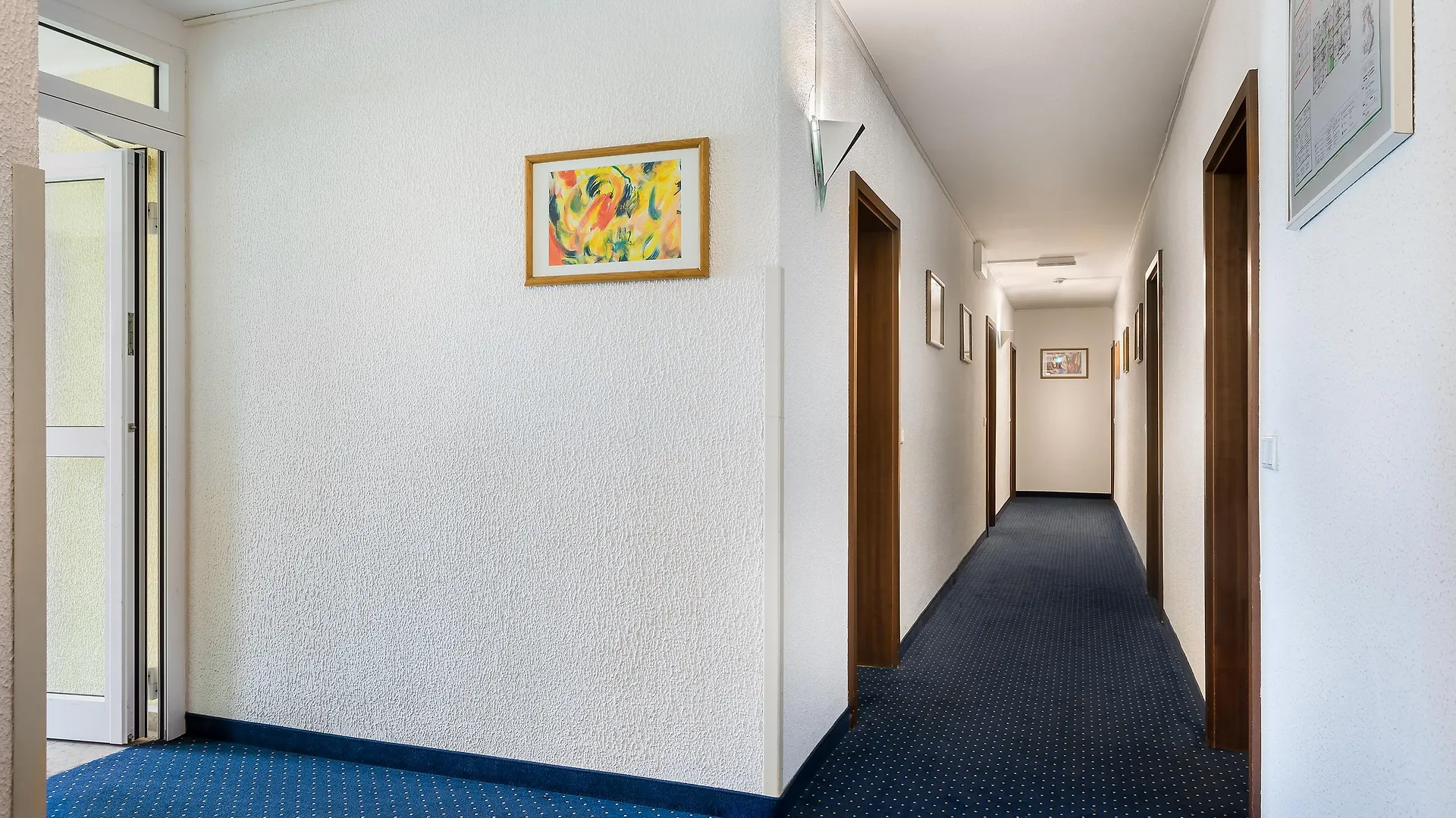 Hotel Acora Duesseldorf Living The City