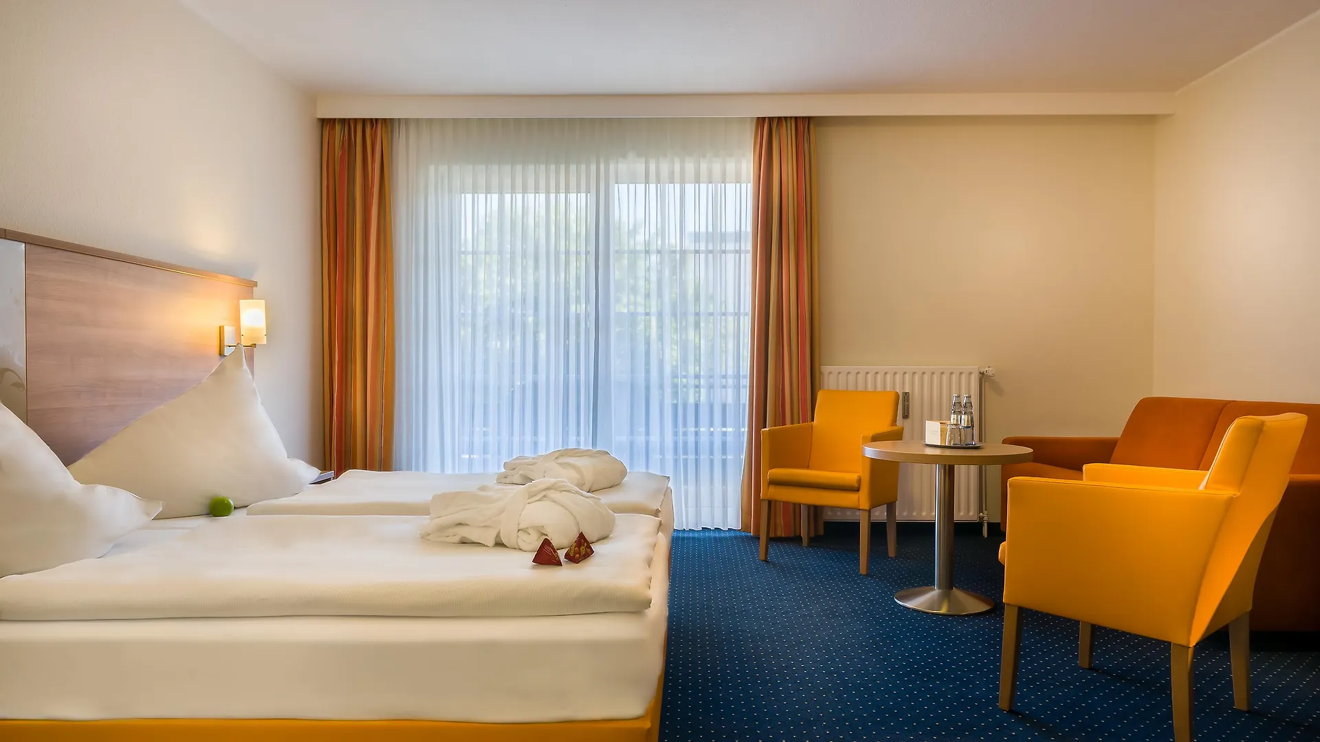 Acora Duesseldorf Living The City