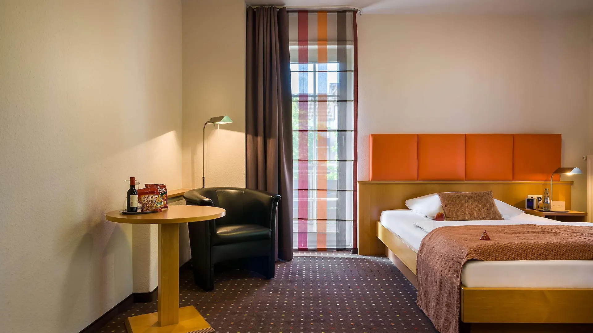 Hotel Acora Duesseldorf Living The City