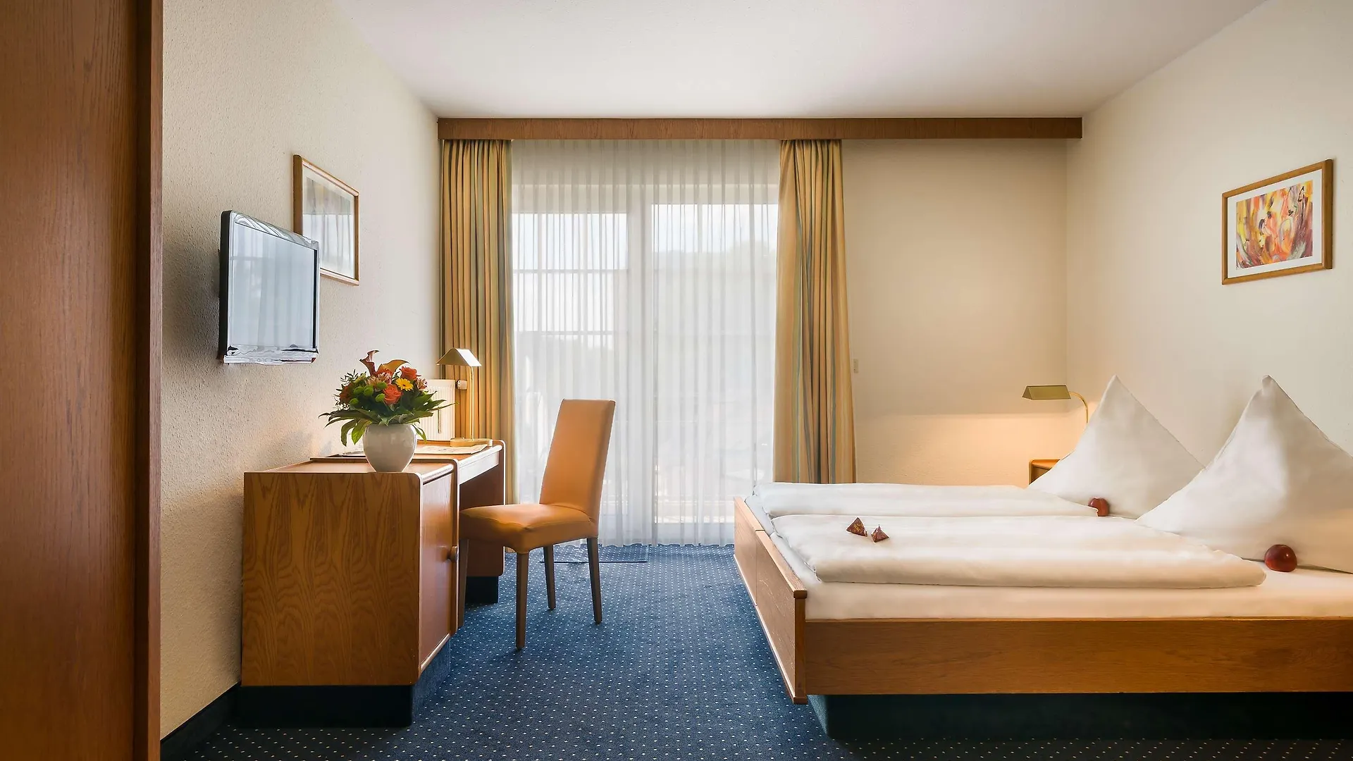 Acora Duesseldorf Living The City Germany